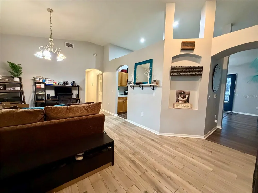 4303 ORANGE RIDGE COURT Valrico, FL 33596