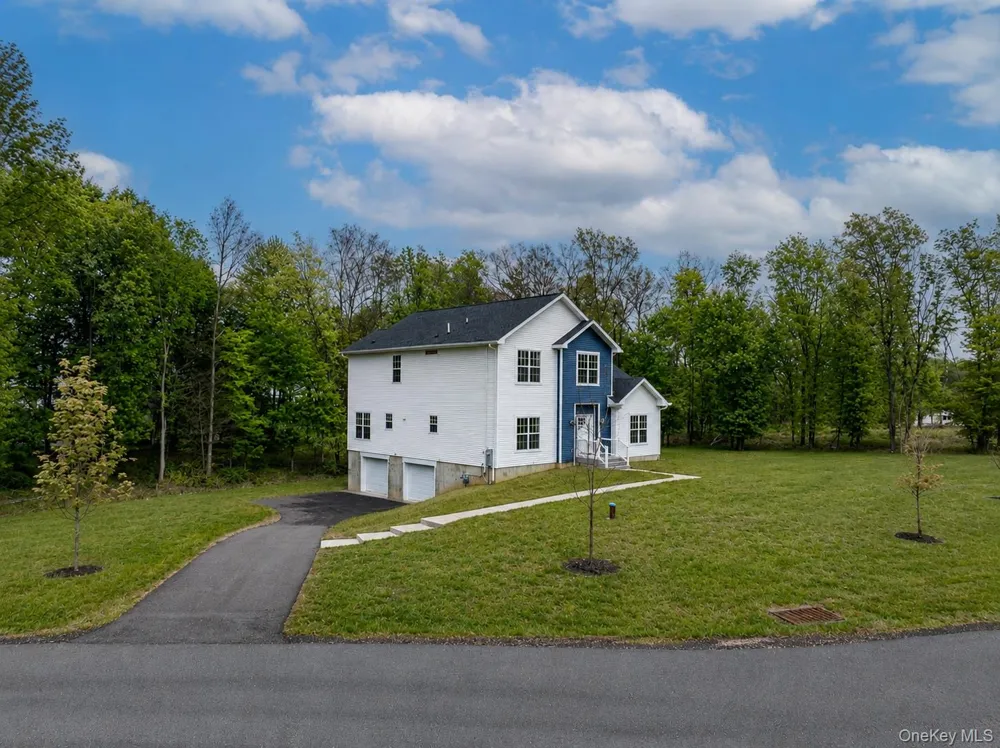 24 Francis Harrison Court Montgomery, NY 12549
