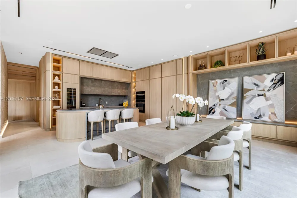 4550 Jefferson Ave Miami Beach, FL 33140