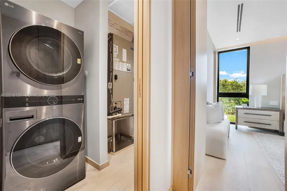 4550 Jefferson Ave Miami Beach, FL 33140