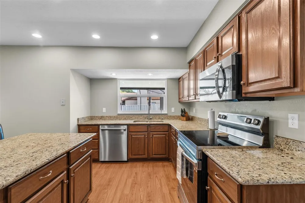 4029 BELL GRANDE DRIVE Valrico, FL 33596