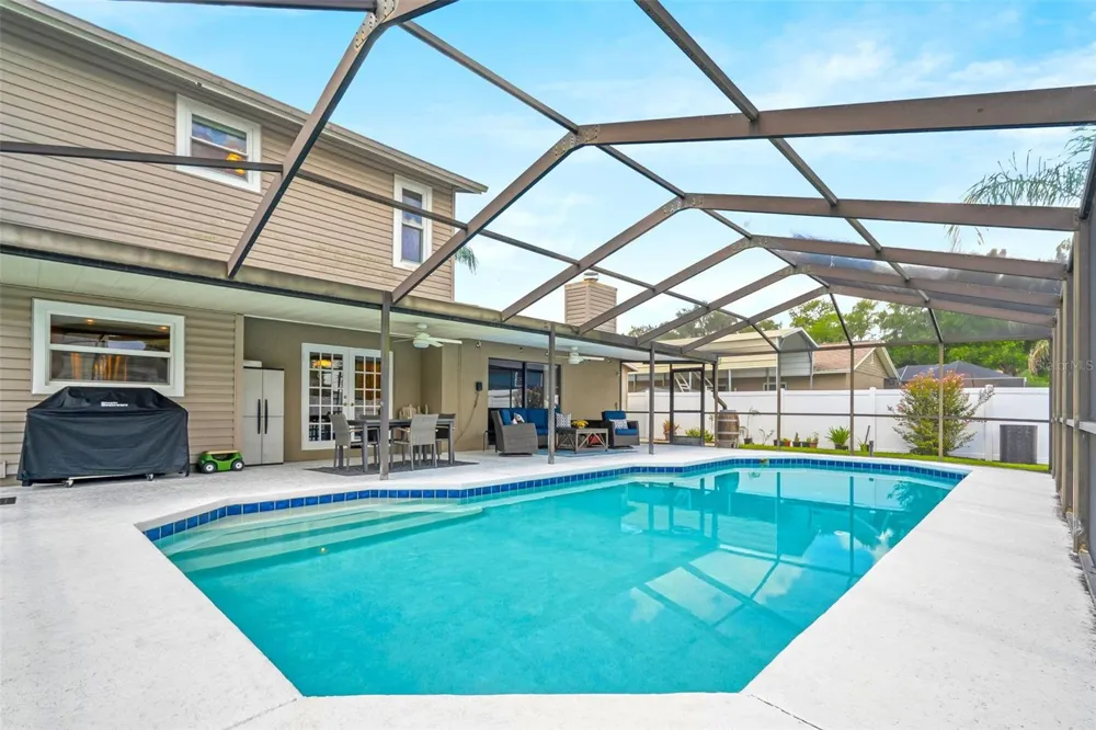 4029 BELL GRANDE DRIVE Valrico, FL 33596