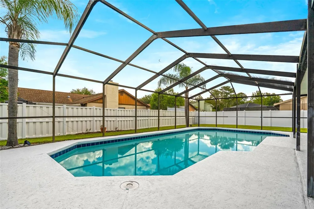 4029 BELL GRANDE DRIVE Valrico, FL 33596