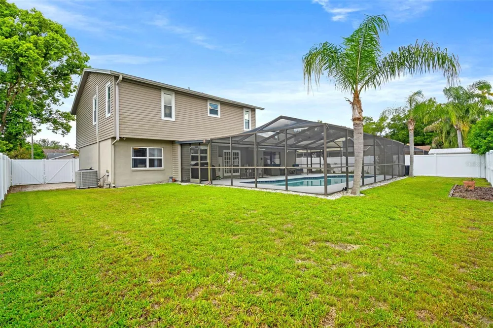 4029 BELL GRANDE DRIVE Valrico, FL 33596