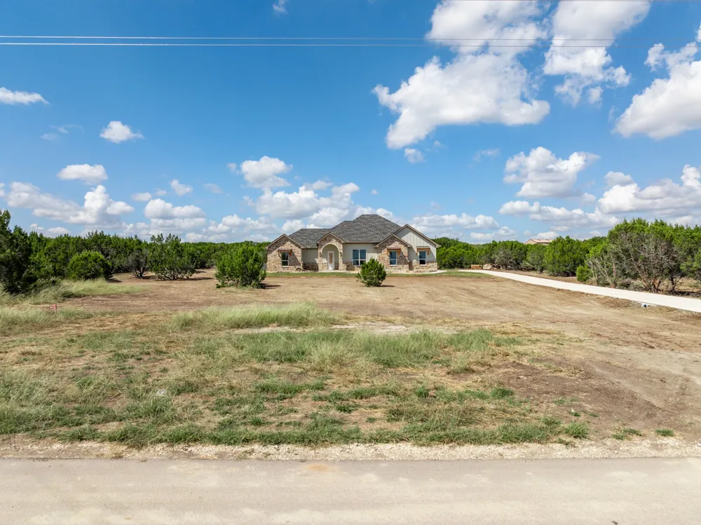 117 Cedar Bluff Loop Gatesville, TX 76528