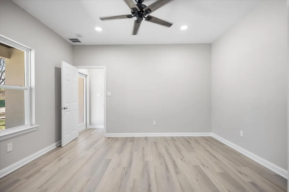 702 S Montgomery Street Gilmer, TX 75644