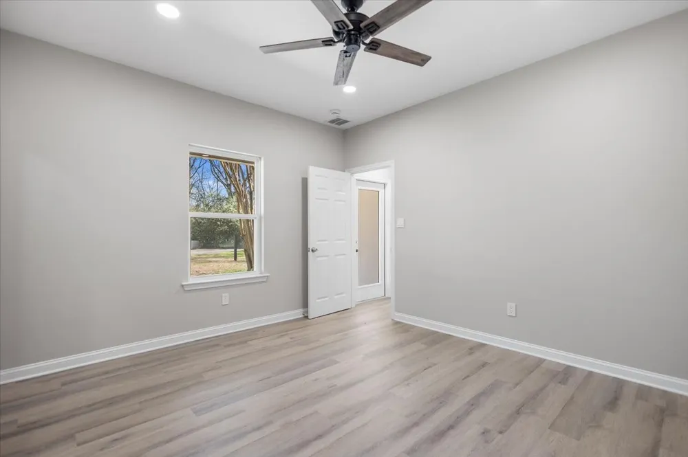 702 S Montgomery Street Gilmer, TX 75644