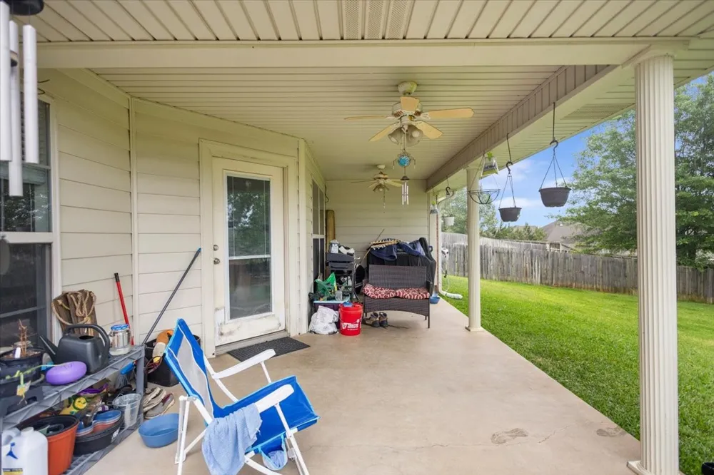 220 Sandstone Lane Nacogdoches, TX 75965