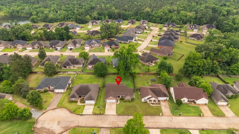 220 Sandstone Lane Nacogdoches, TX 75965