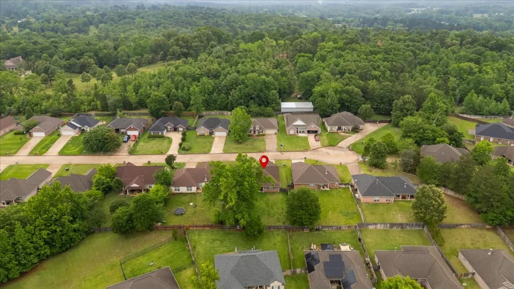 220 Sandstone Lane Nacogdoches, TX 75965