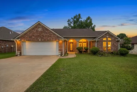 220 Sandstone Lane