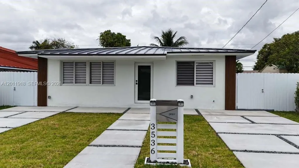 3536 NW 14th Ter Miami, FL 33125