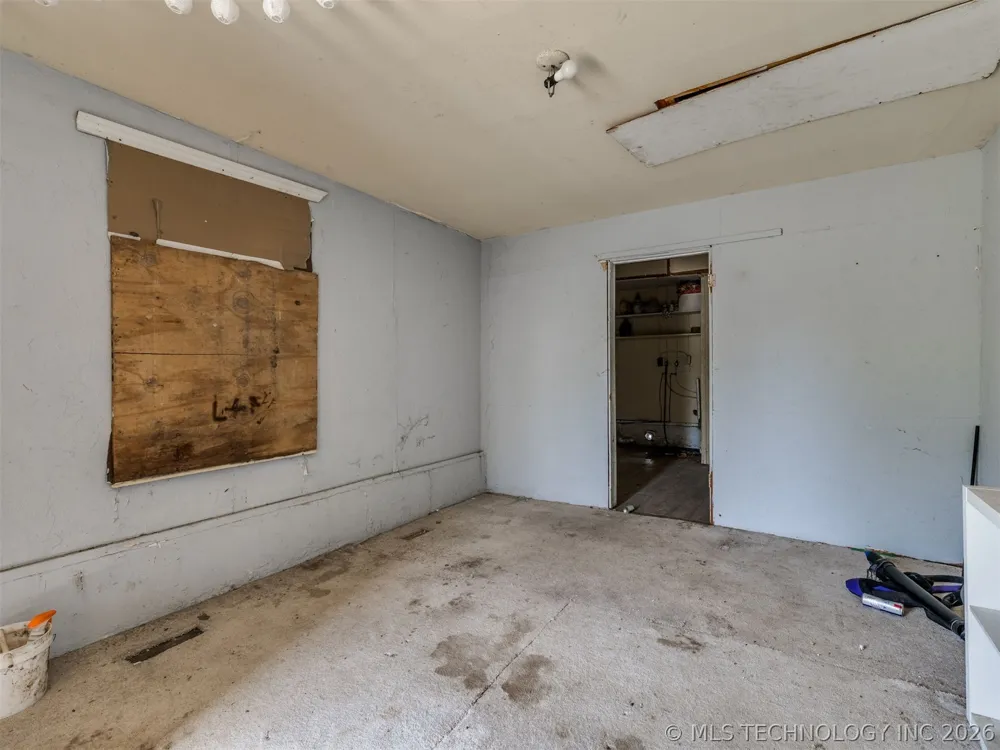265 E Armstrong Street Jennings, OK 74038