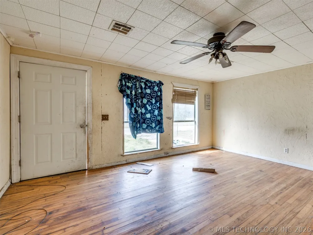 265 E Armstrong Street Jennings, OK 74038