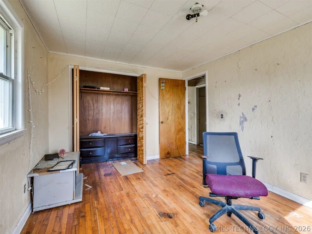265 E Armstrong Street Jennings, OK 74038