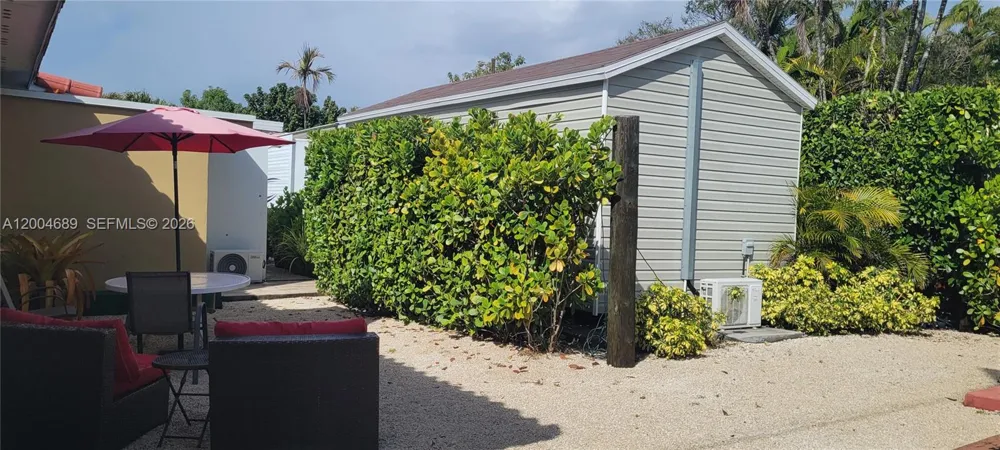 Address Not Shown South Miami, FL 33143