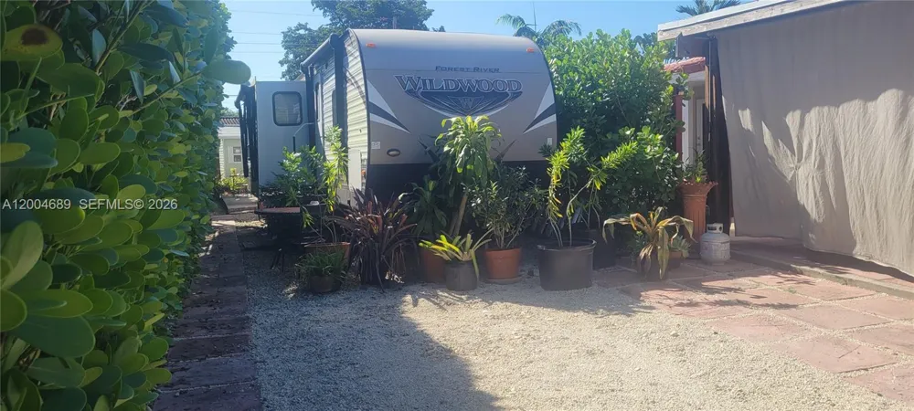 Address Not Shown South Miami, FL 33143