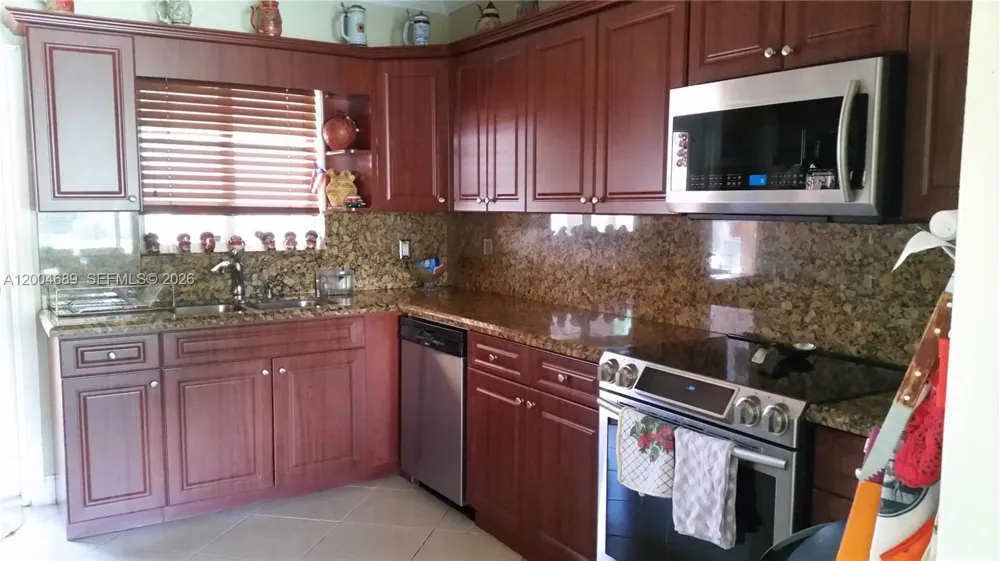 Address Not Shown South Miami, FL 33143