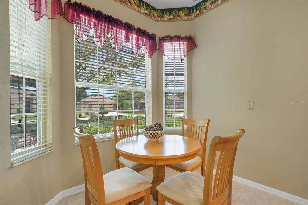 6560 LAKE CLARK DRIVE Lakeland, FL 33813