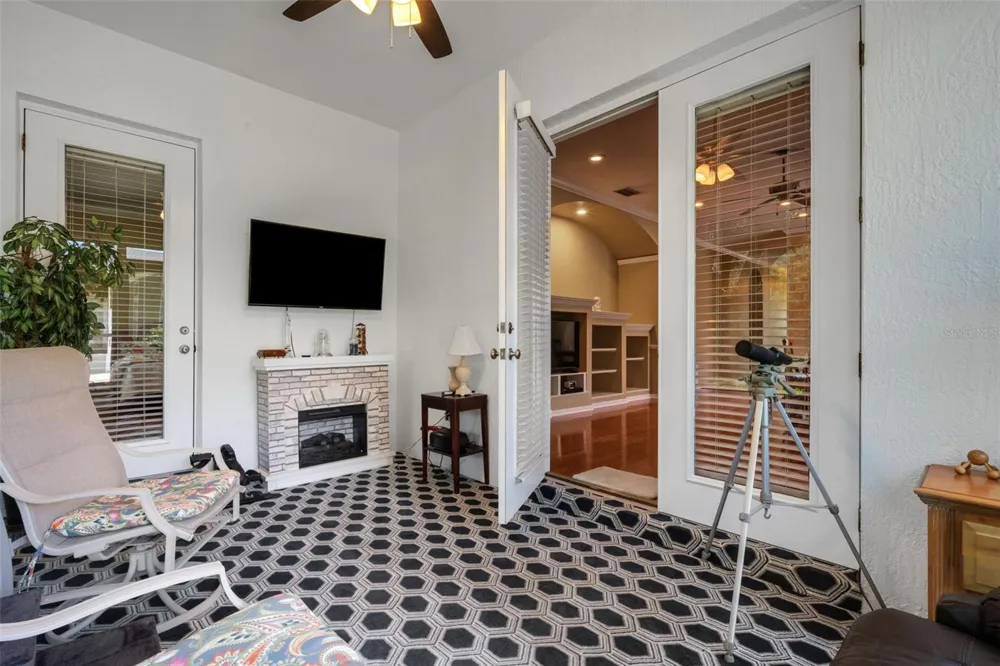 6560 LAKE CLARK DRIVE Lakeland, FL 33813