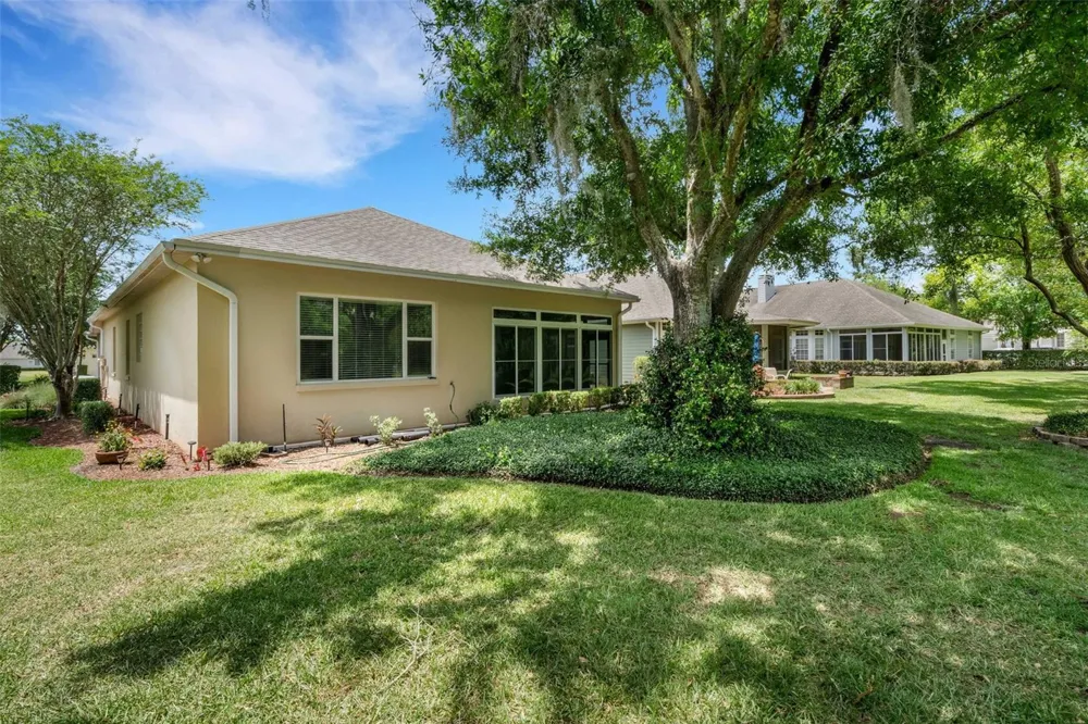 6560 LAKE CLARK DRIVE Lakeland, FL 33813
