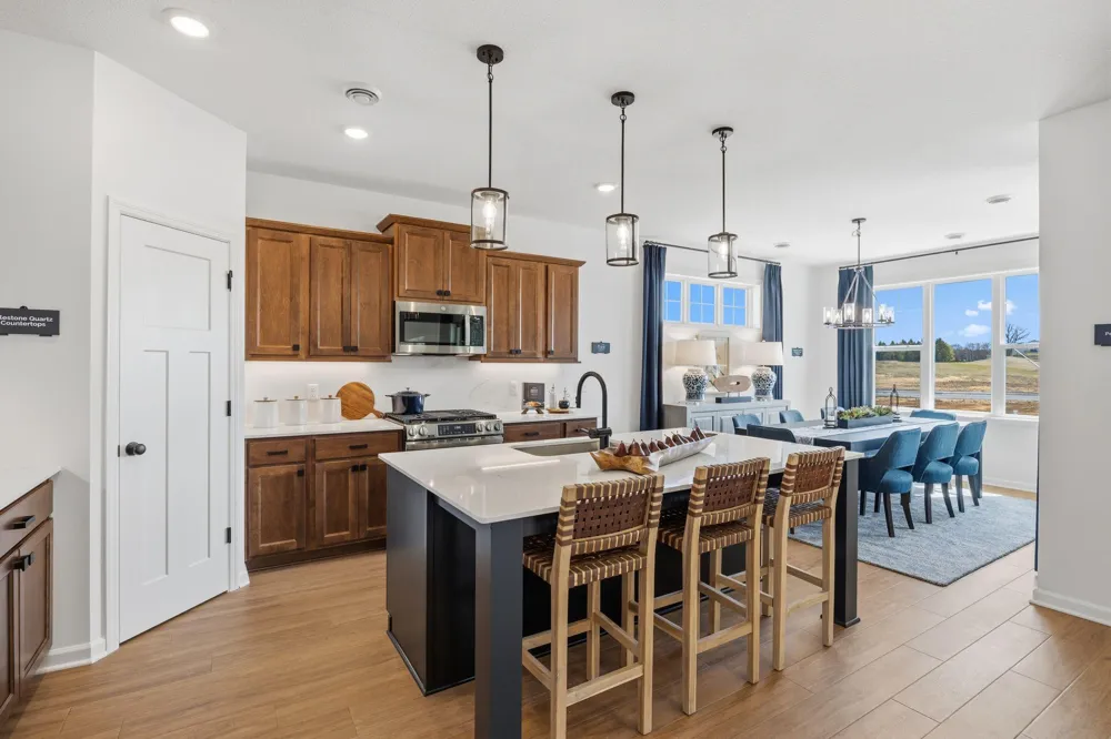 533 Tulare Terrace Newport, MN 55055