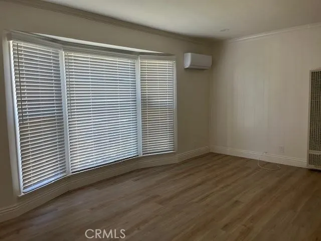 3370 Barham Boulevard Hollywood Hills East, CA 90068