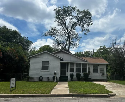 5702 Duval Street