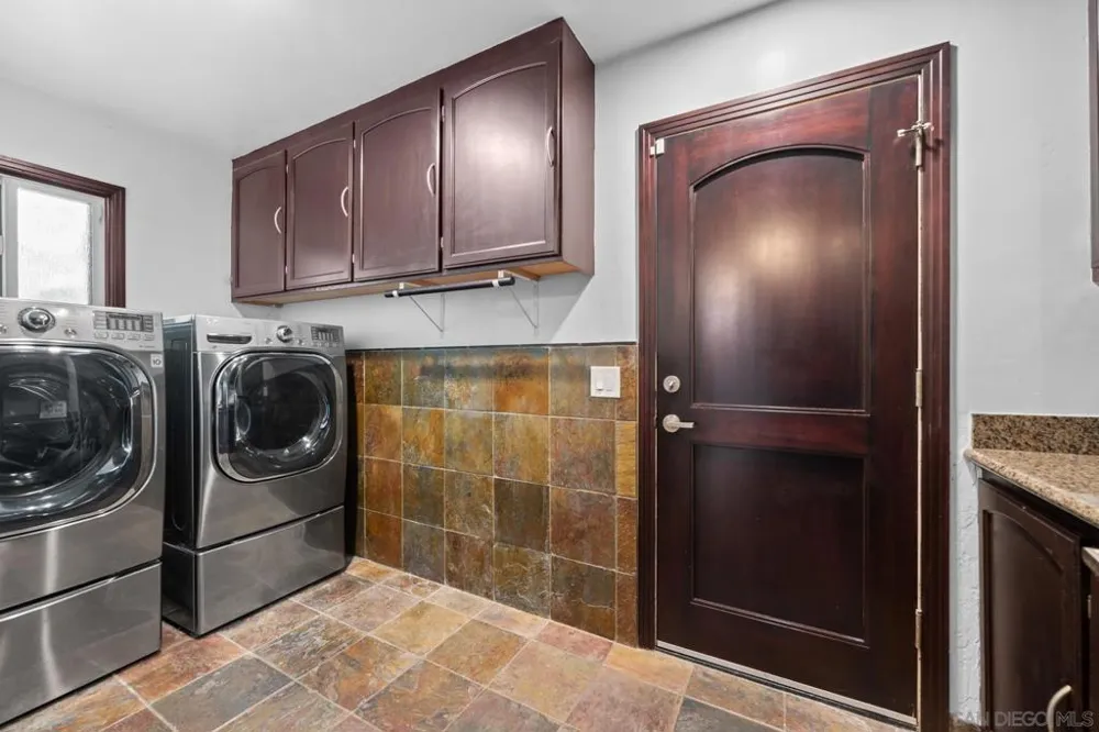 1541 Country Vistas Bonita, CA 91902