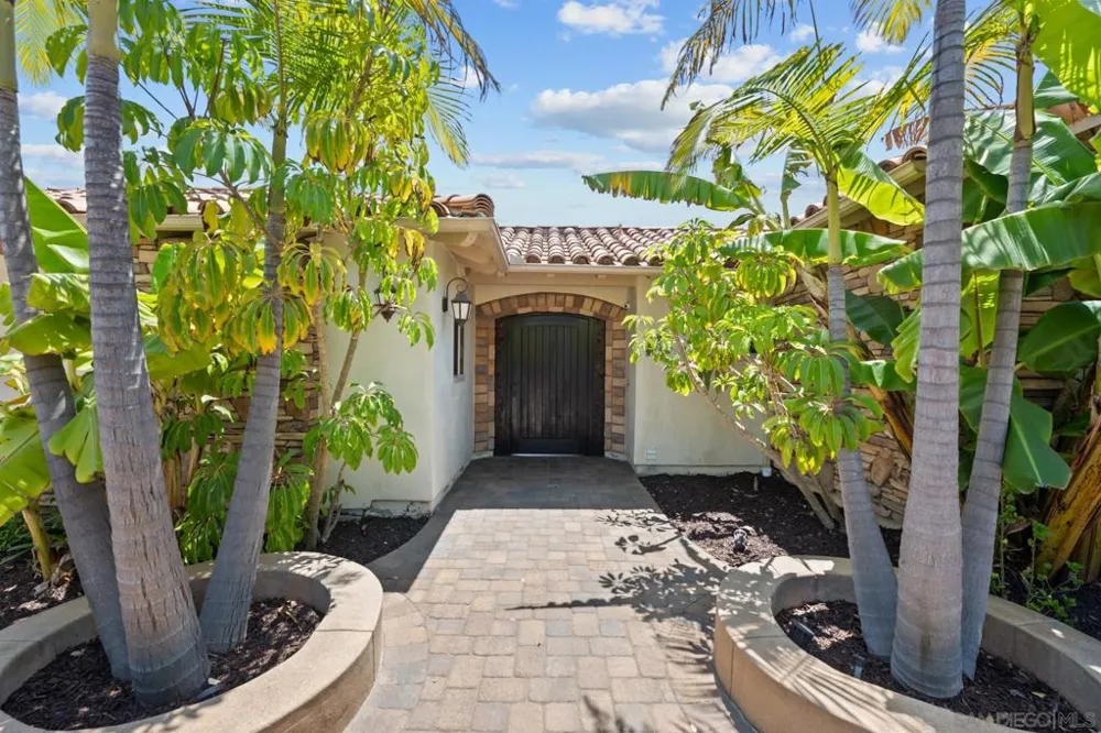 1541 Country Vistas Bonita, CA 91902