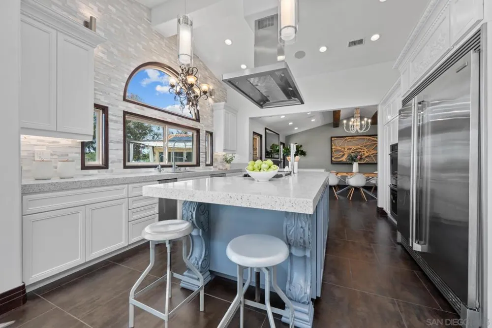 1541 Country Vistas Bonita, CA 91902