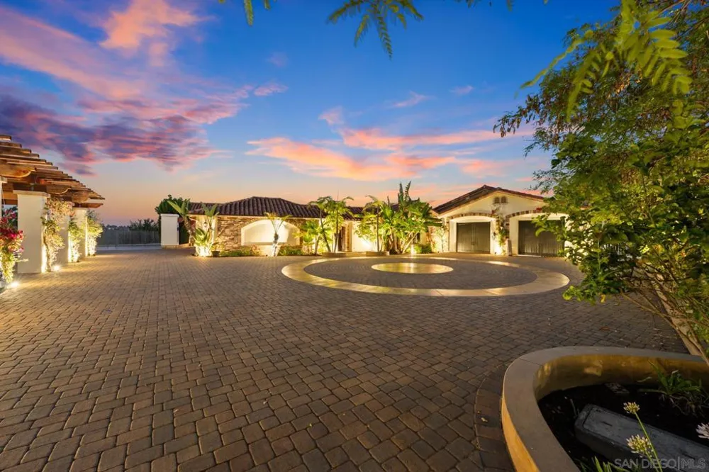 1541 Country Vistas Bonita, CA 91902