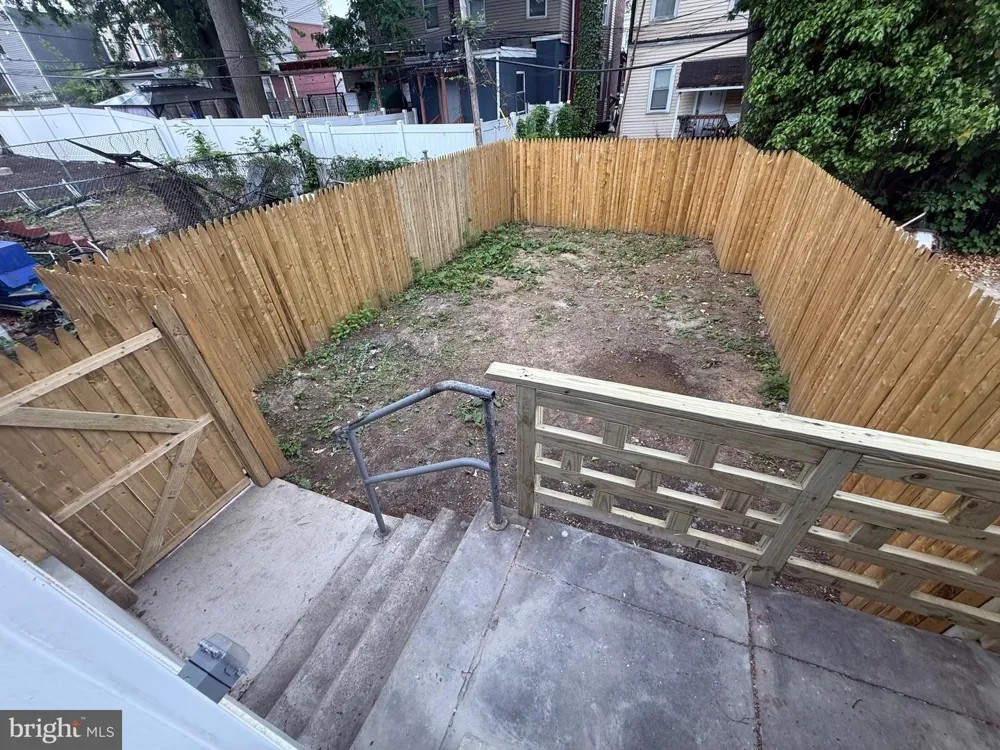 5946 CAMAC STREET Philadelphia, PA 19141