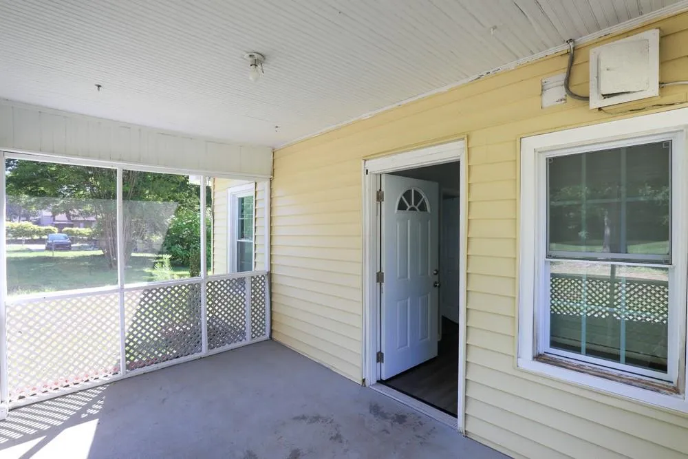 1186 E Tugalo Street Toccoa, GA 30577