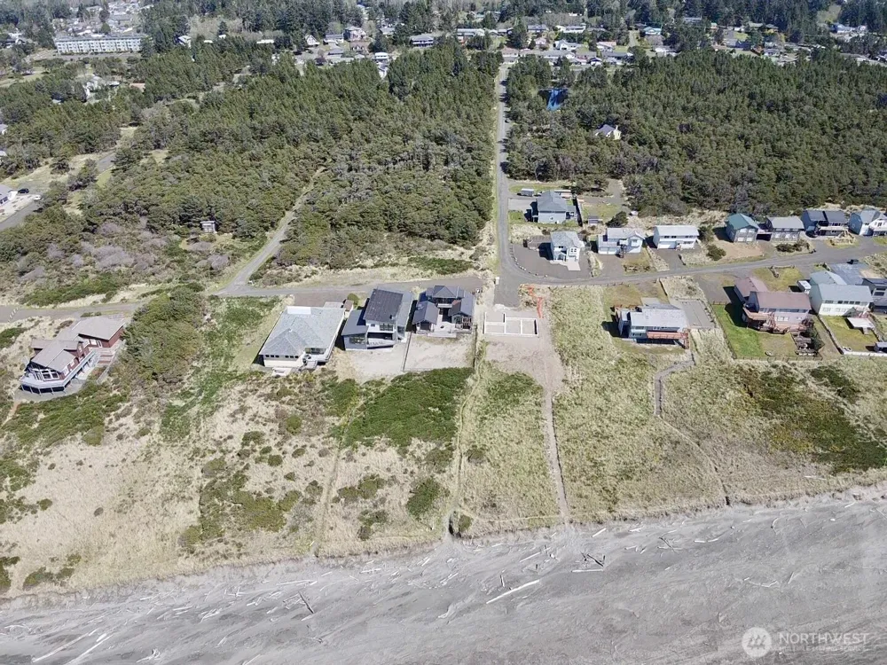 1005 Sand Castle Lane Westport, WA 98595