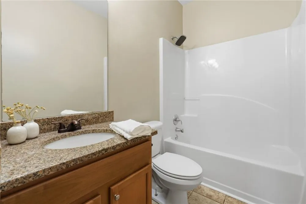35 Etowah Drive Cartersville, GA 30120