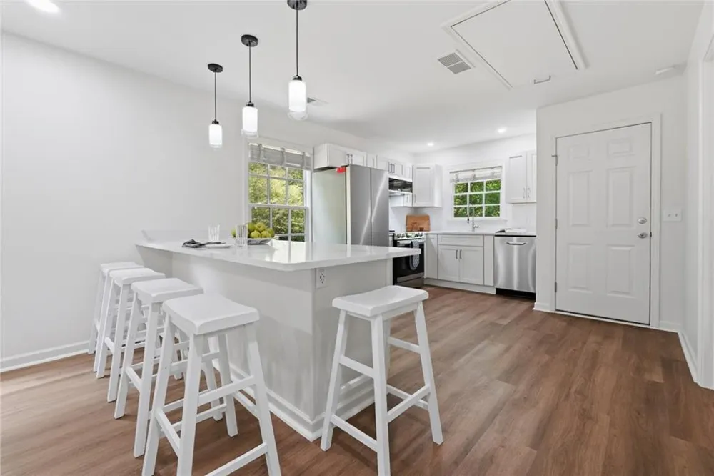 35 Etowah Drive Cartersville, GA 30120