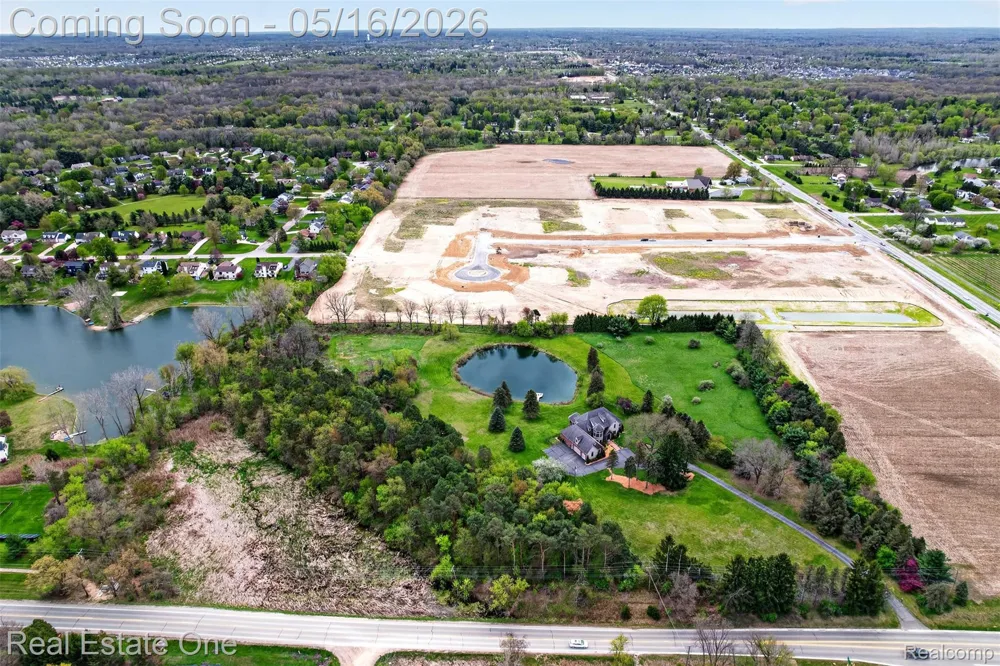 60675 Pontiac Trail Lyon Charter Township, MI 48165
