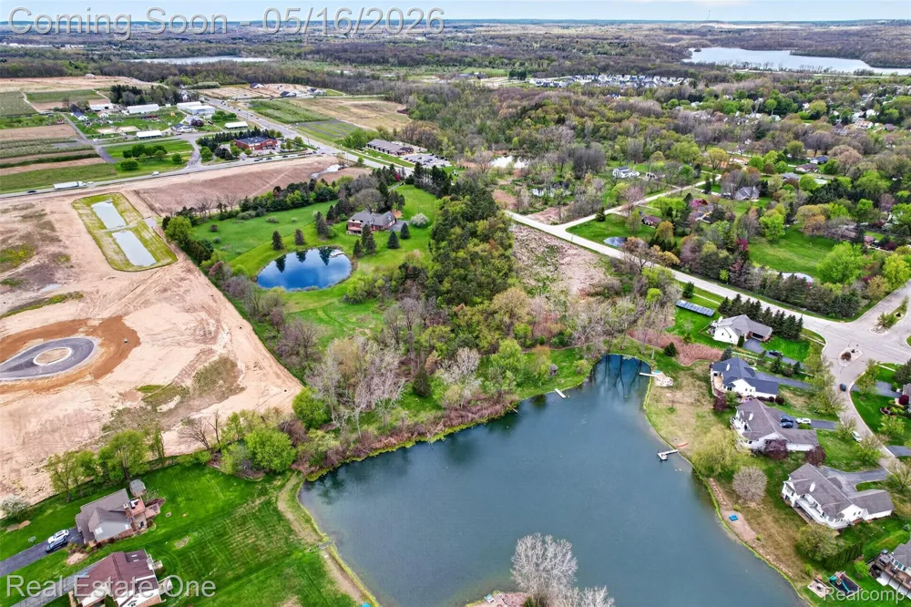 60675 Pontiac Trail Lyon Charter Township, MI 48165