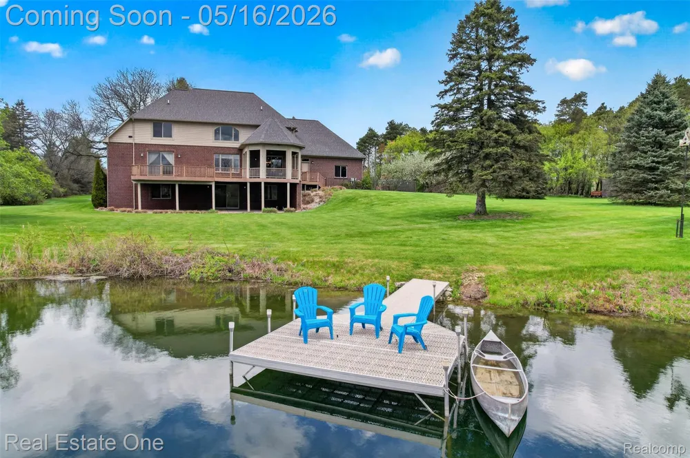 60675 Pontiac Trail Lyon Charter Township, MI 48165