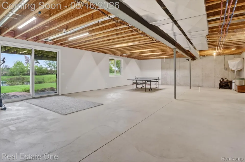 60675 Pontiac Trail Lyon Charter Township, MI 48165