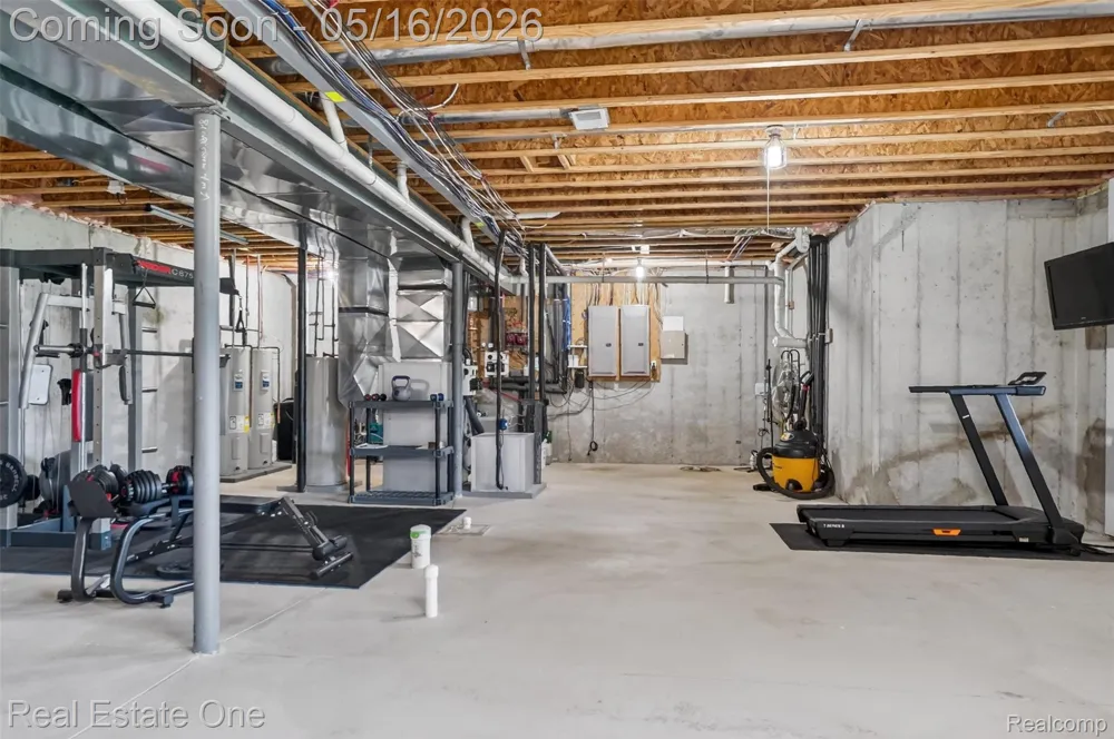 60675 Pontiac Trail Lyon Charter Township, MI 48165