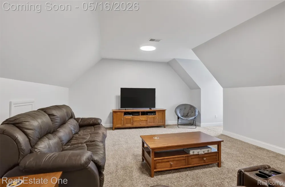 60675 Pontiac Trail Lyon Charter Township, MI 48165