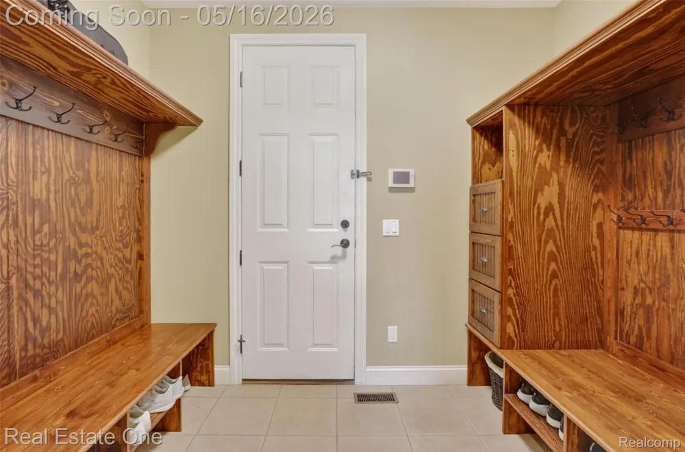 60675 Pontiac Trail Lyon Charter Township, MI 48165