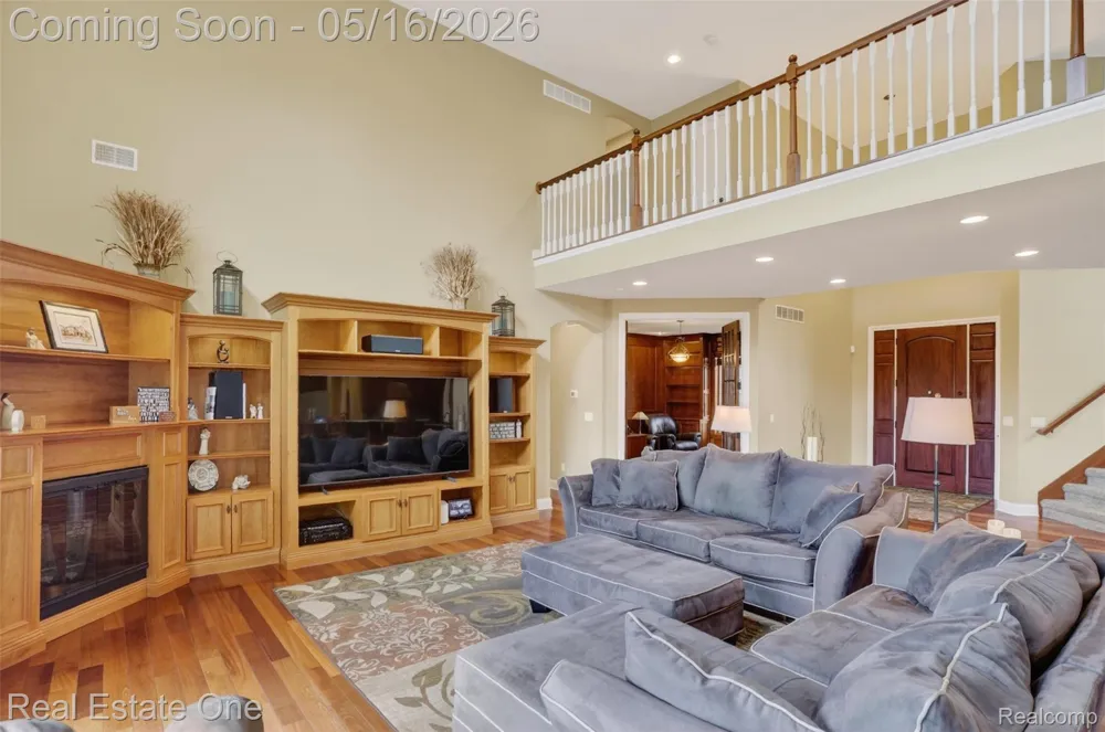 60675 Pontiac Trail Lyon Charter Township, MI 48165