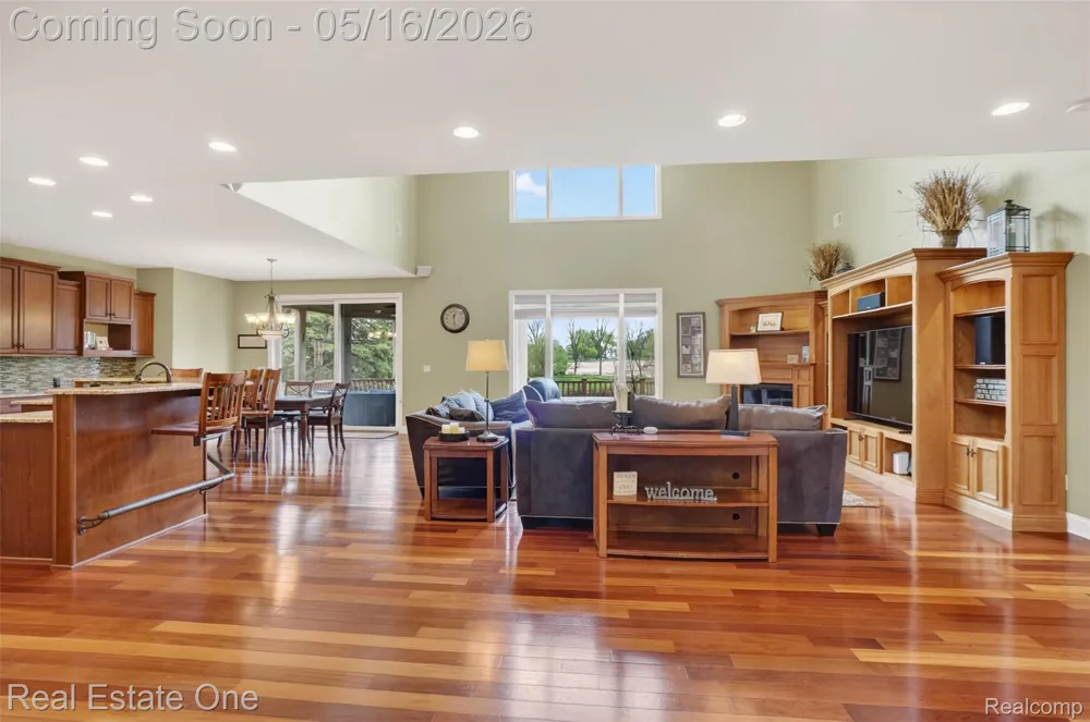 60675 Pontiac Trail Lyon Charter Township, MI 48165