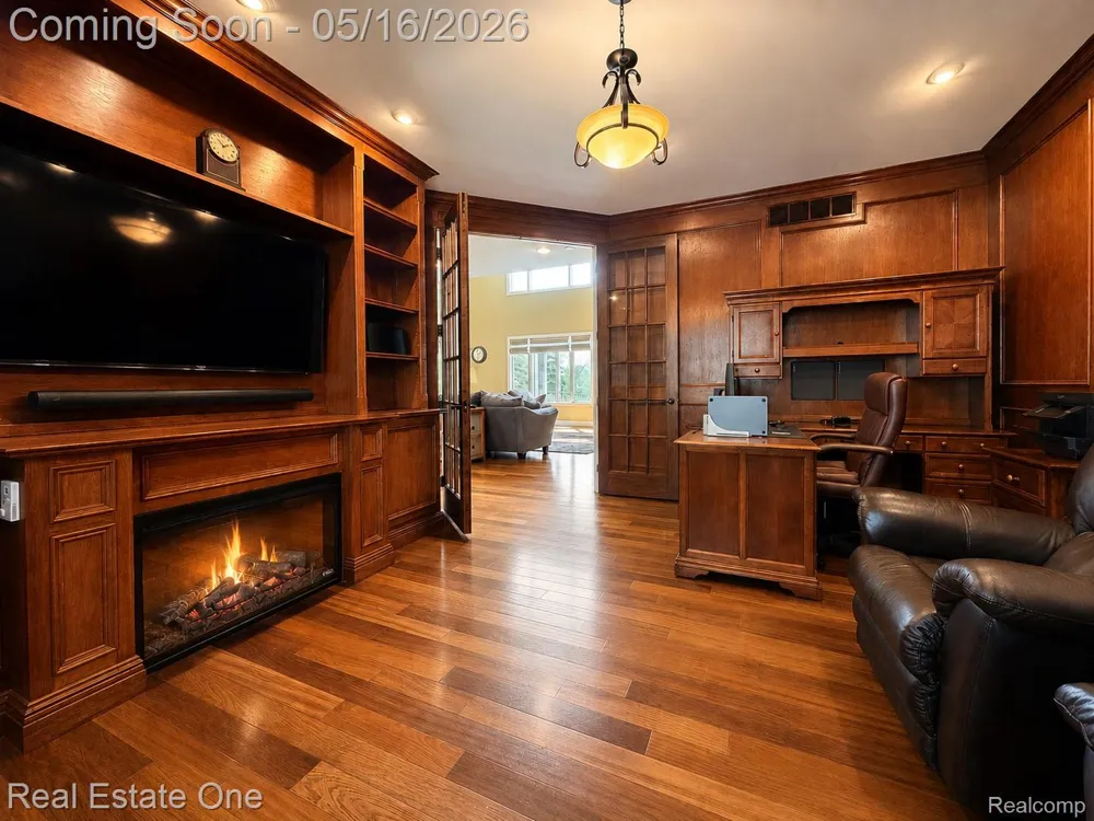 60675 Pontiac Trail Lyon Charter Township, MI 48165