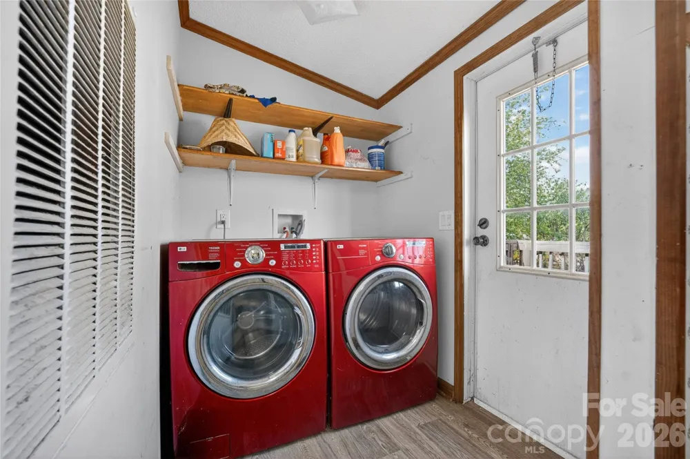 7855 Roger Hill Road Connelly Springs, NC 28612