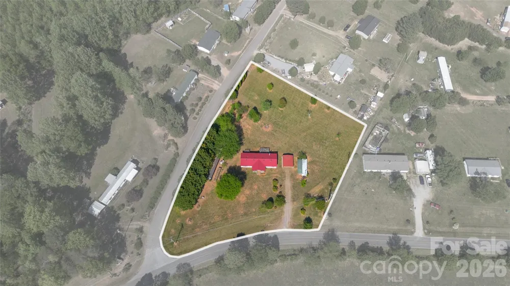 7855 Roger Hill Road Connelly Springs, NC 28612