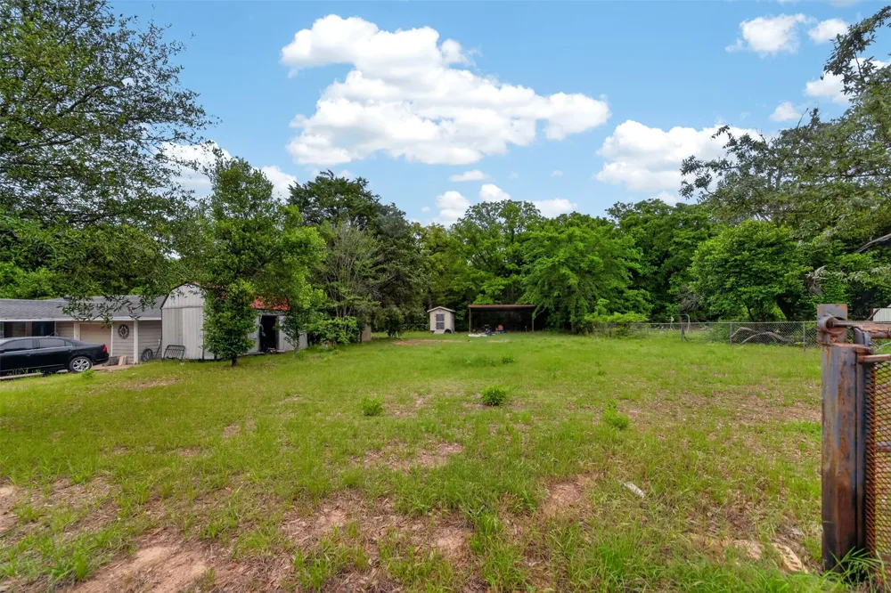 319 McArthur Street Athens, TX 75751
